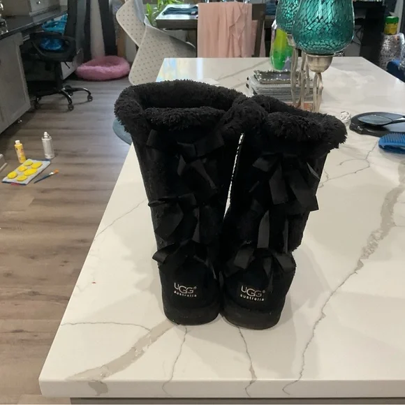 UGG Black Lace Up Boots - Picture 2 of 3
